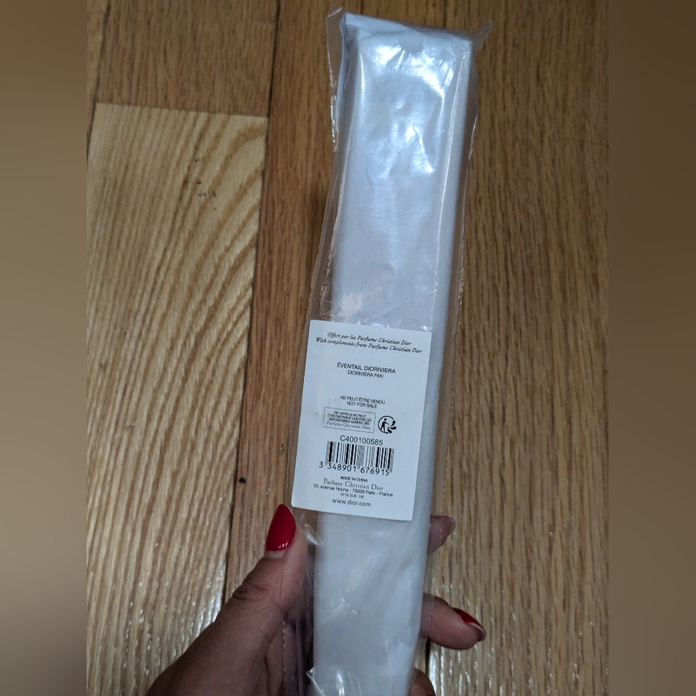 NEW CHRISTIAN DIOR LIMITED EDITION DIORIVIERA FOLDING FAN - Picture 6 of 6